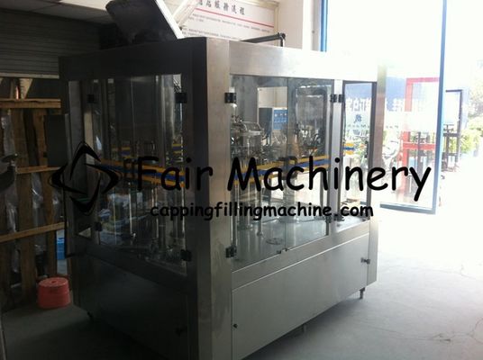 0.25m3/min Water Filling And Capping Machine , 0.8Mpa 0.5T/H Mineral Water Bottling Machine