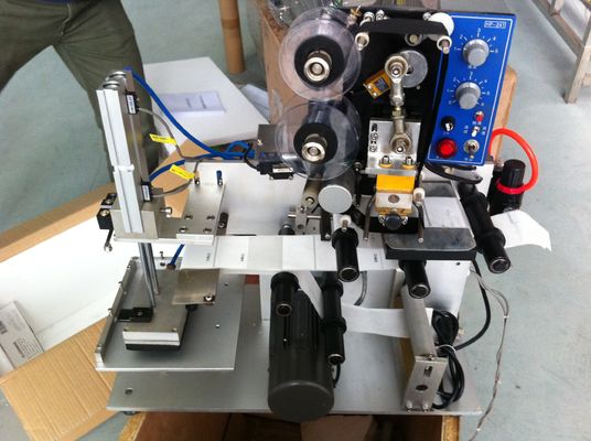 40PCS/Min 15cm Width Sticker Labeling Machine 60HZ For Flat Glass Bottle