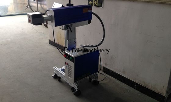 12000mm/S 110V Flying Fiber Laser Marking Machine , 30W Laser Coder Machine
