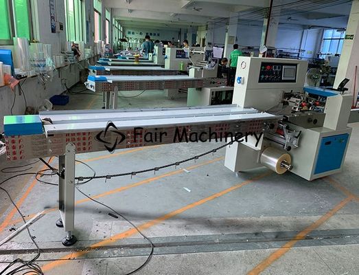3.4Kw 50Hz Snack Packing Machine , 150BPM Horizontal Flow Wrap Packing Machine
